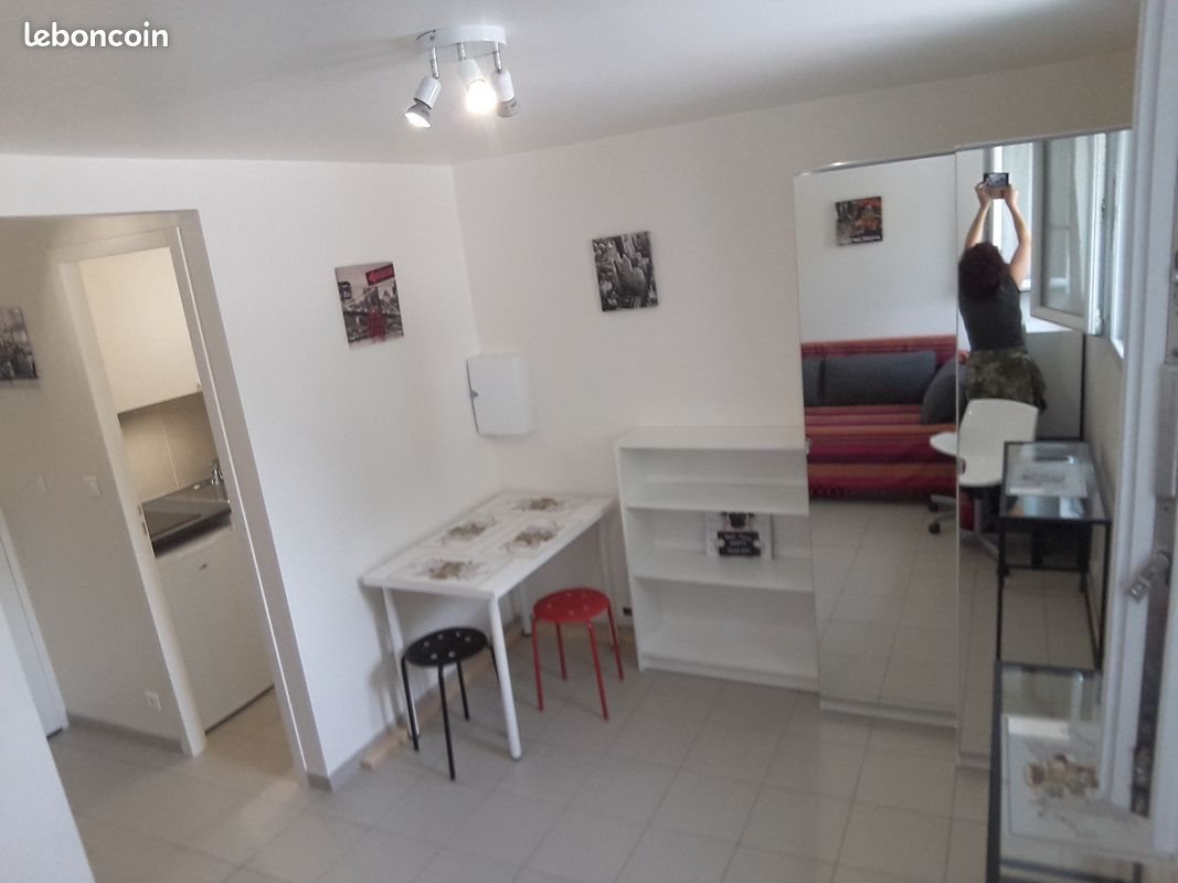 Appartement à louer, 15m², Saint-Genis-Laval