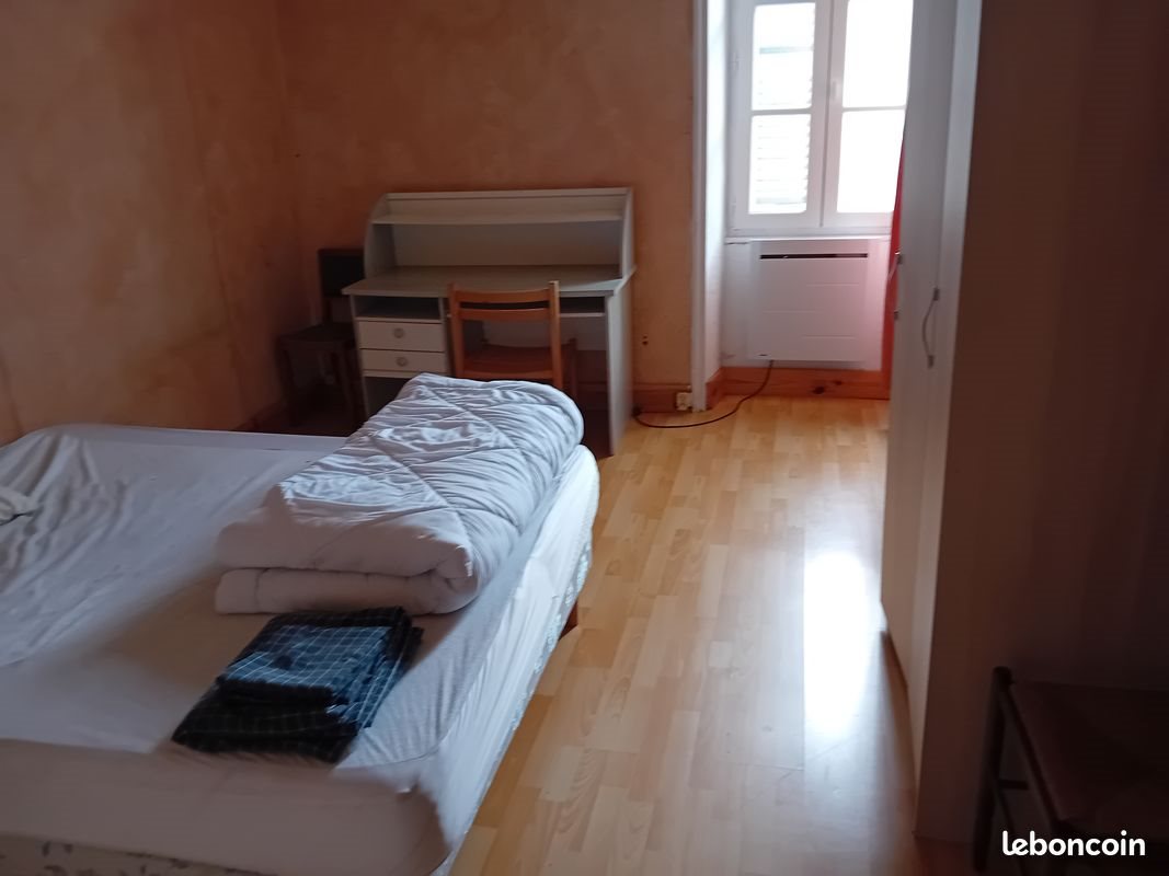 Appartement à louer, 70m², Saint-Gervais-d'Auvergne