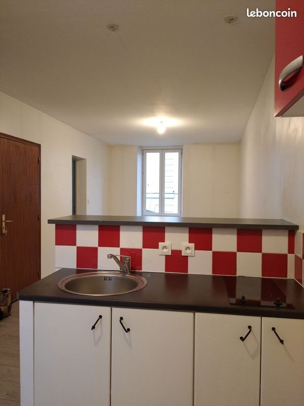 Appartement à louer, 45m², La Châtre