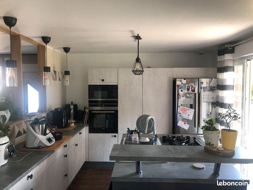 Maison à vendre, 95m², Dasle