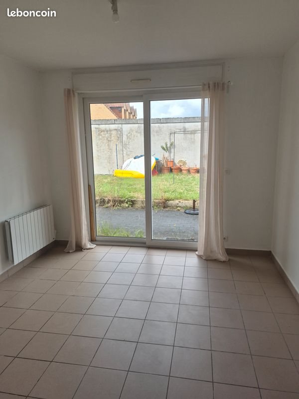 Appartement à louer, 62m², Loos