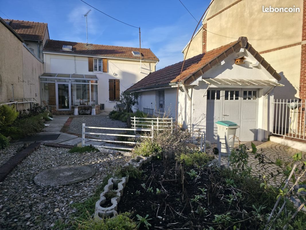Maison à vendre, 86m², Sainte-Savine