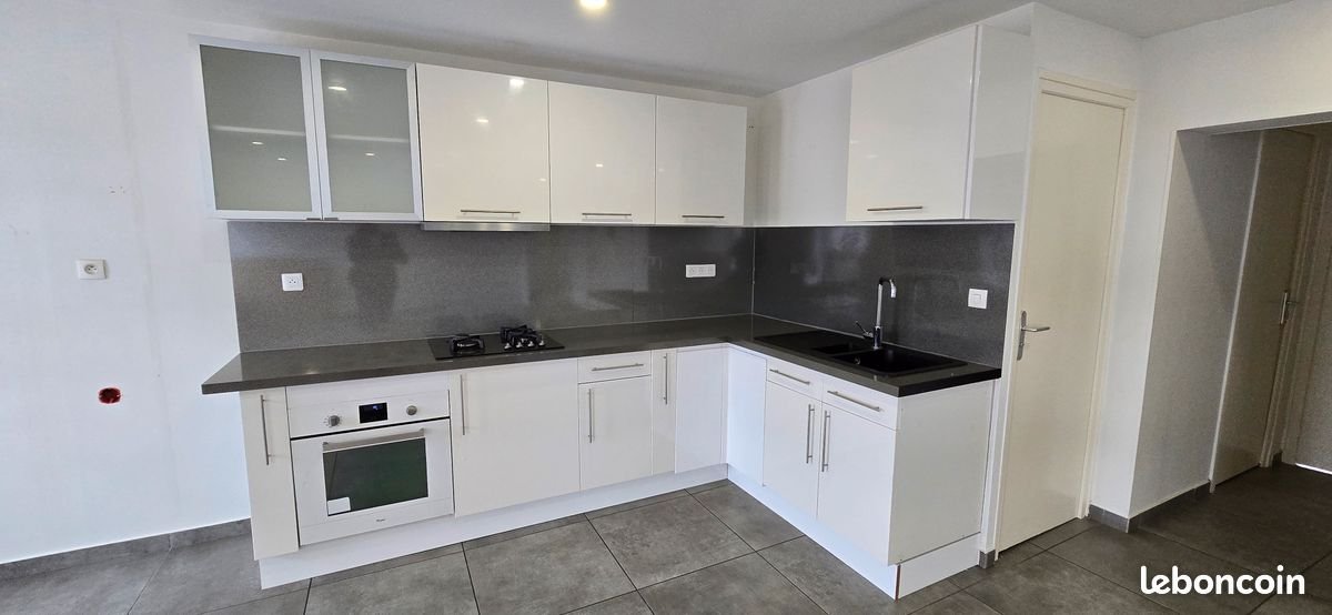 Appartement à louer, 103m², L'Horme