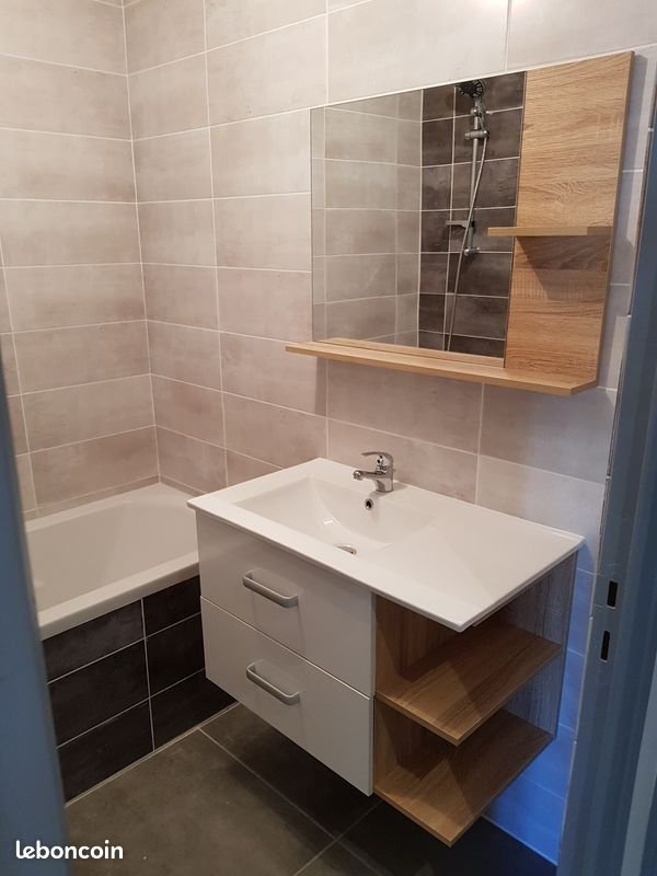 Appartement à louer, 103m², L'Horme