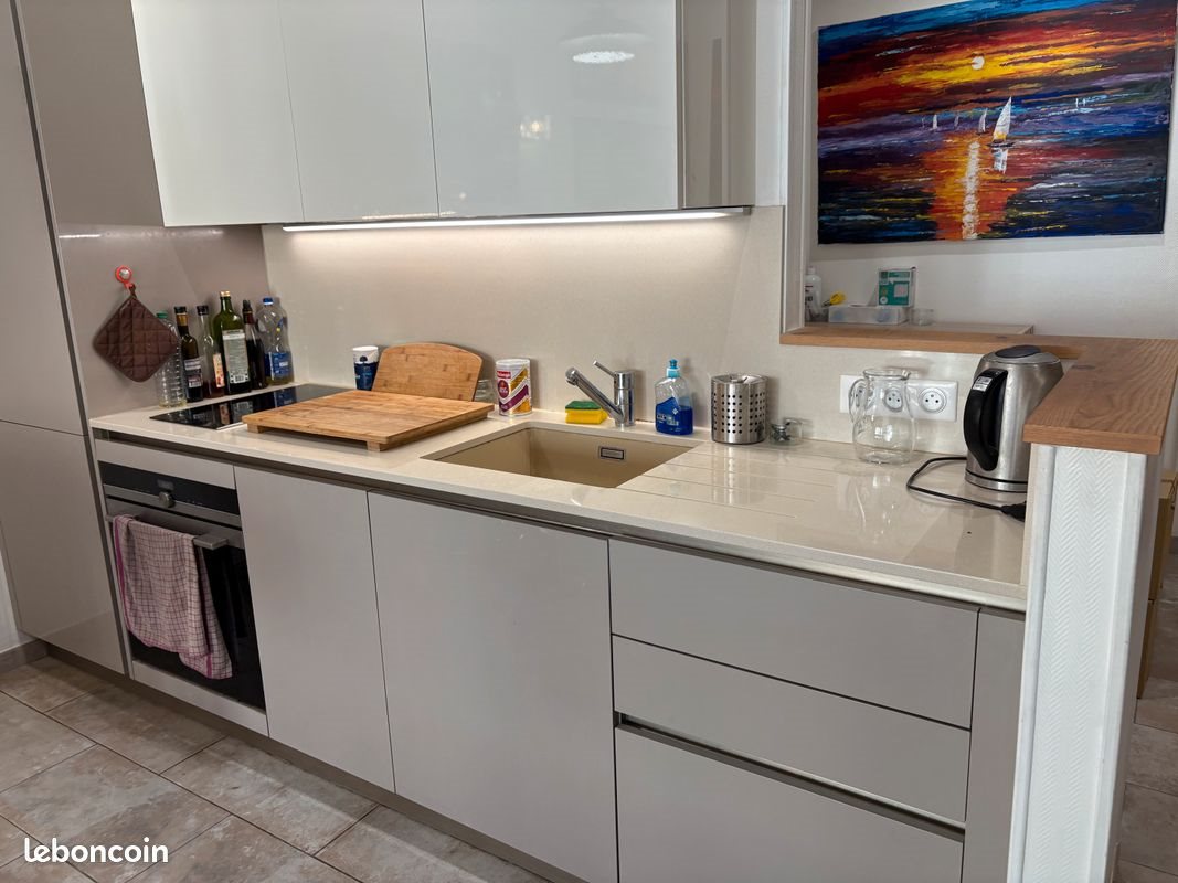 Appartement à louer, 45m², Menton