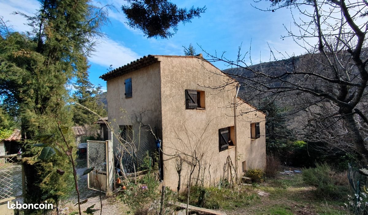 Maison à vendre, 135m², Gréolières