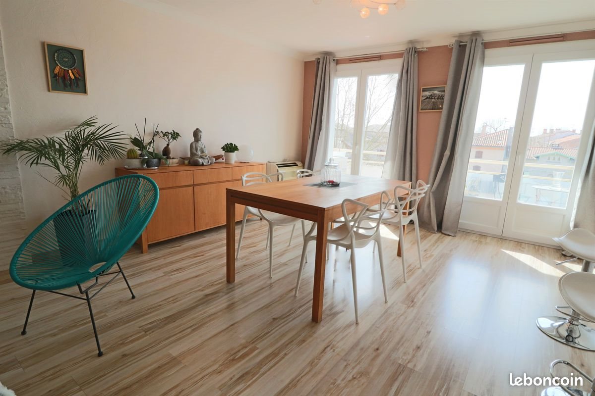 Appartement à louer, 75m², Montech