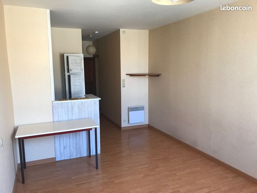 Appartement à louer, 22m², Angoulême