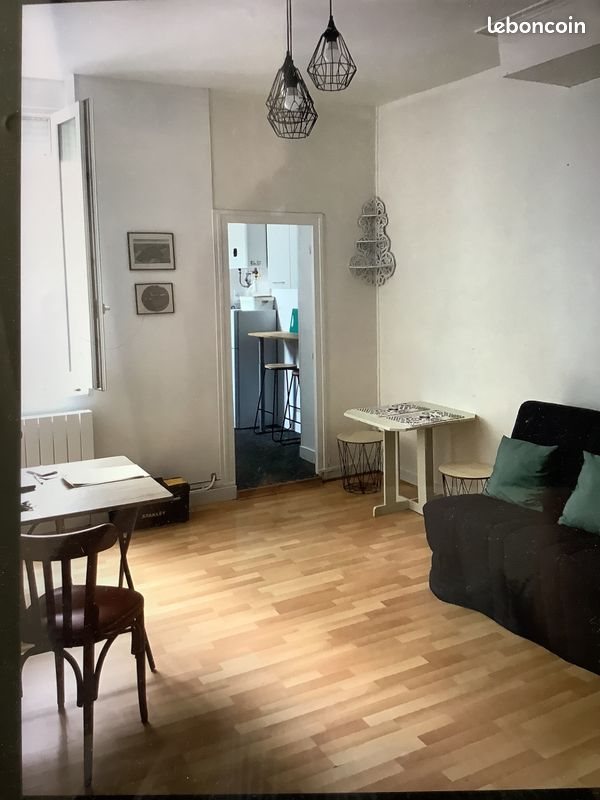 Appartement à louer, 28m², Rochefort