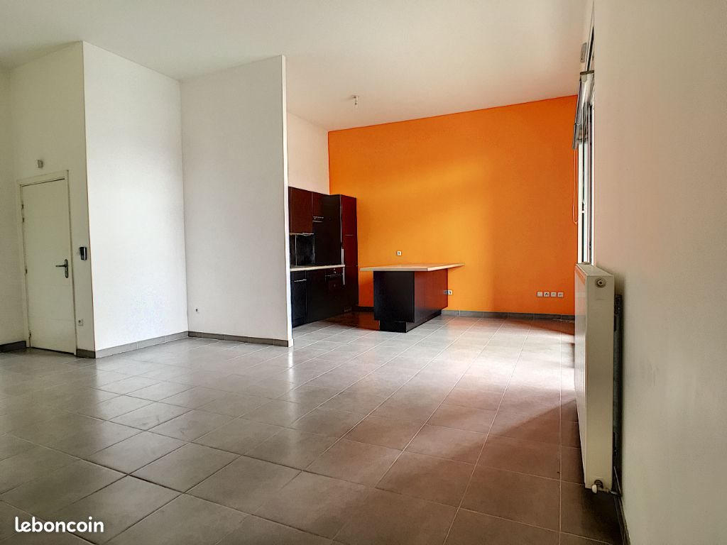 Appartement à louer, 81m², Balma