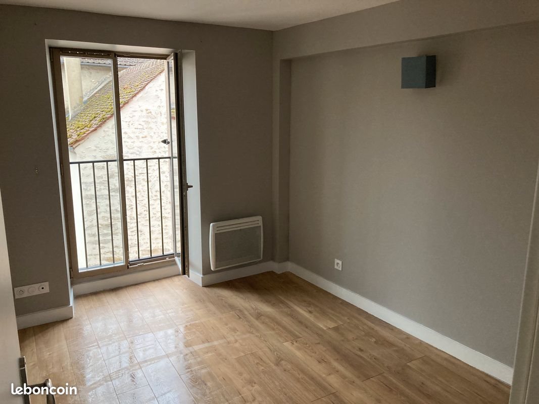 Appartement à louer, 33m², Etréchy