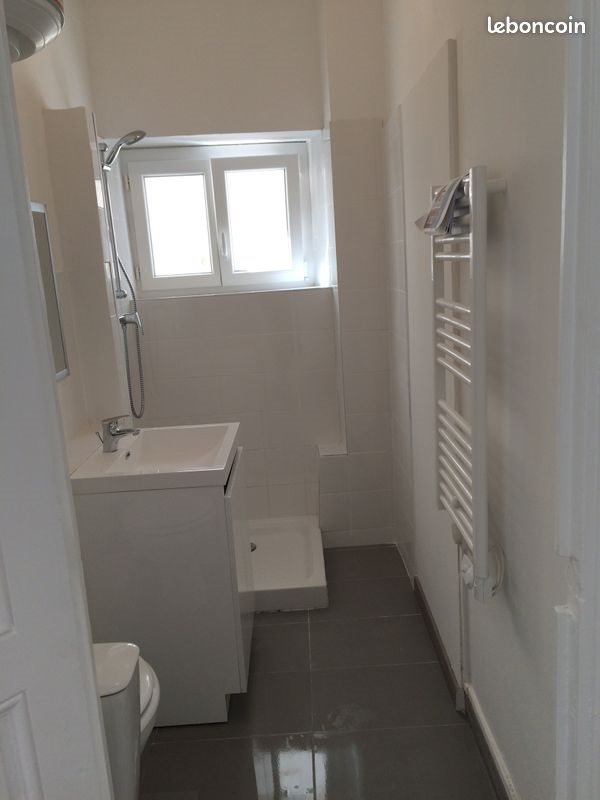 Appartement à louer, 29m², Béziers