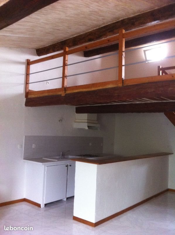 Appartement à louer, 70m², Saint-Paul-en-Forêt