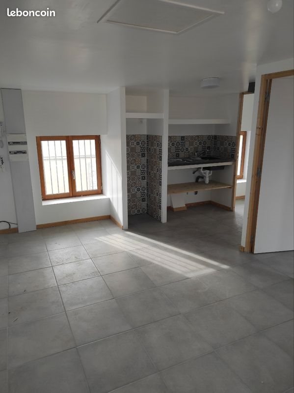 Appartement à louer, 35m², Pont-Saint-Esprit