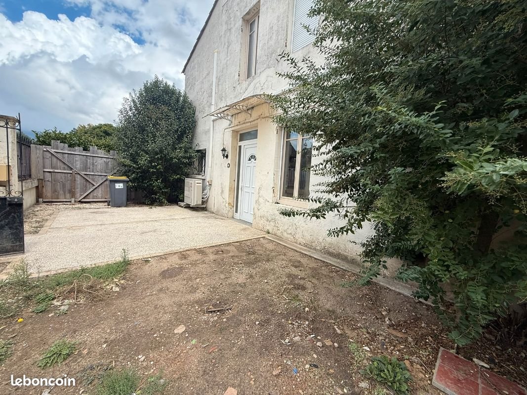 Maison à louer, 80m², Montpon-Ménestérol