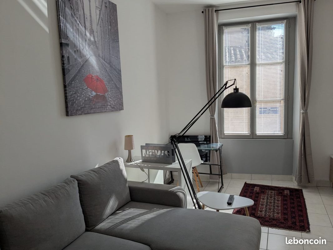 Appartement à louer, 25m², Poitiers
