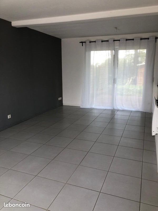 Maison à louer, 90m², Malville