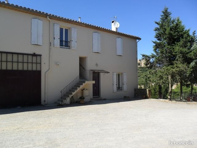 Appartement à louer, 54m², Bizanet