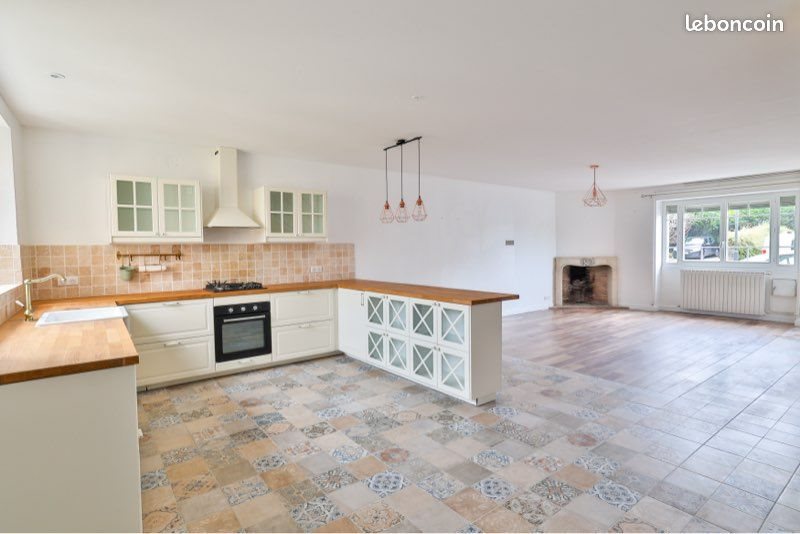 Maison à louer, 130m², Segonzac