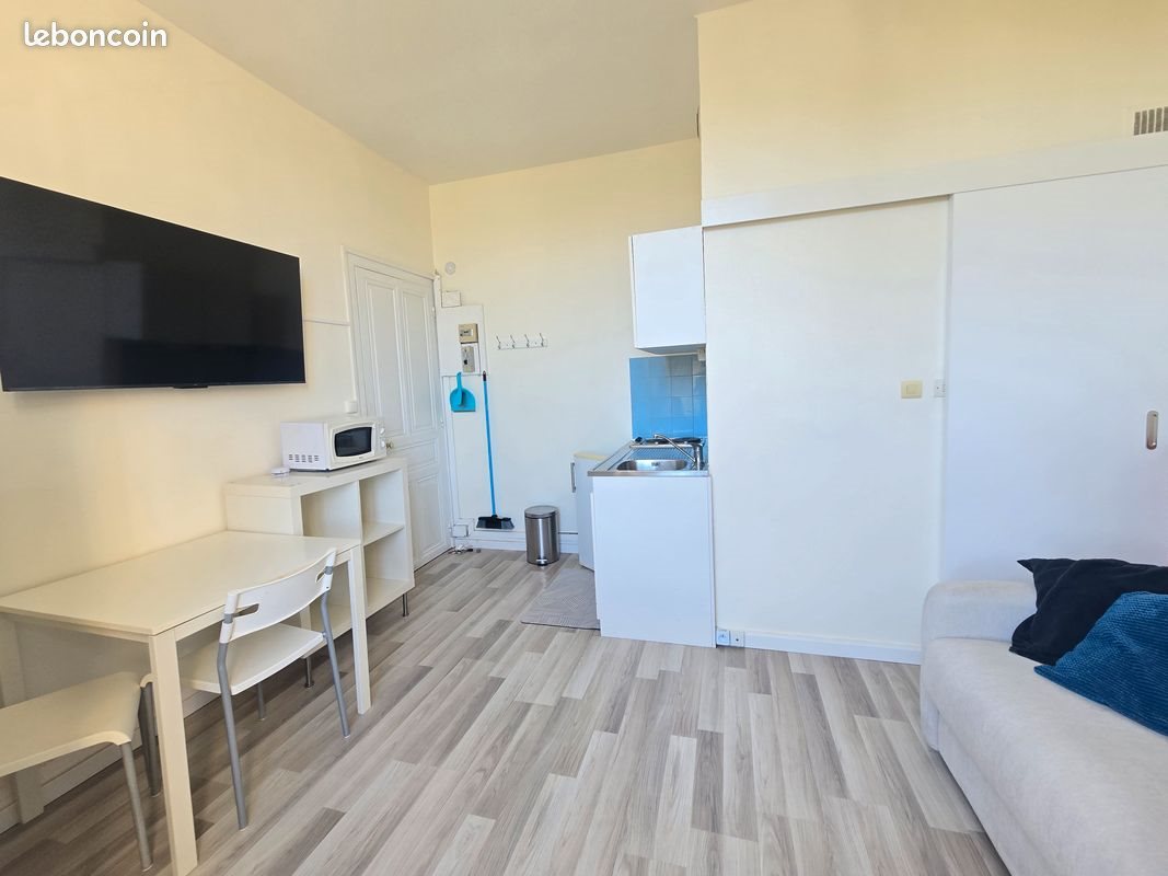 Appartement à louer, 14m², Niort