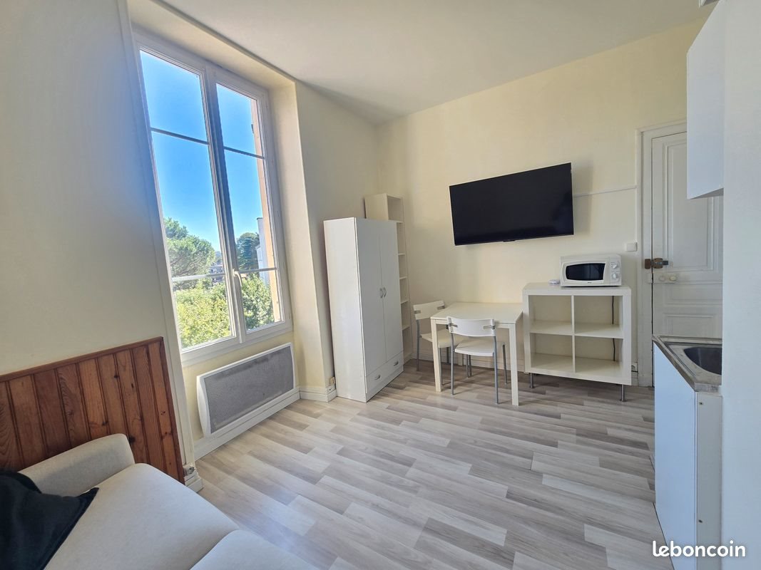 Appartement à louer, 14m², Niort