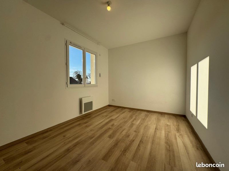 Maison à louer, 88m², Colombier-Saugnieu