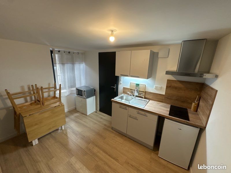 Appartement à louer, 18m², La Salvetat-sur-Agout