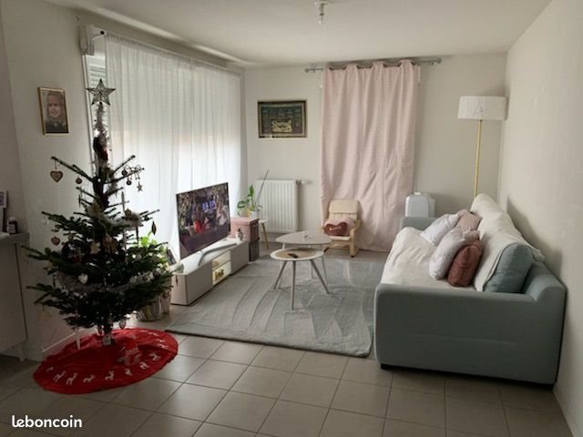 Appartement à louer, 47m², Vaulx-en-Velin