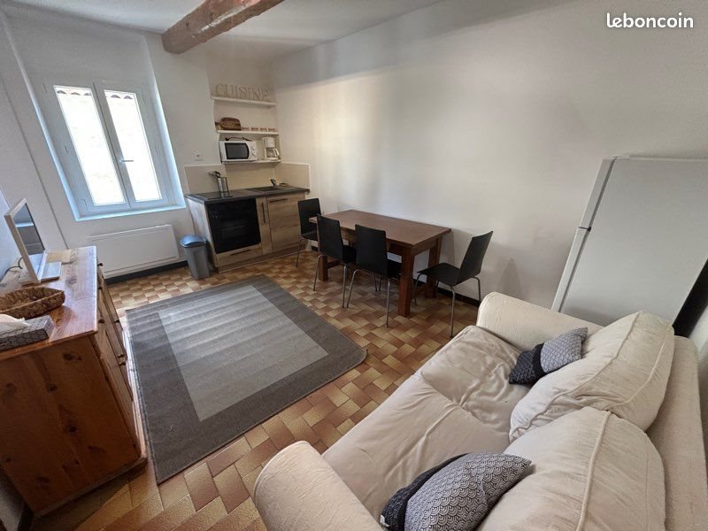 Maison à louer, 30m², La Bastide-des-Jourdans