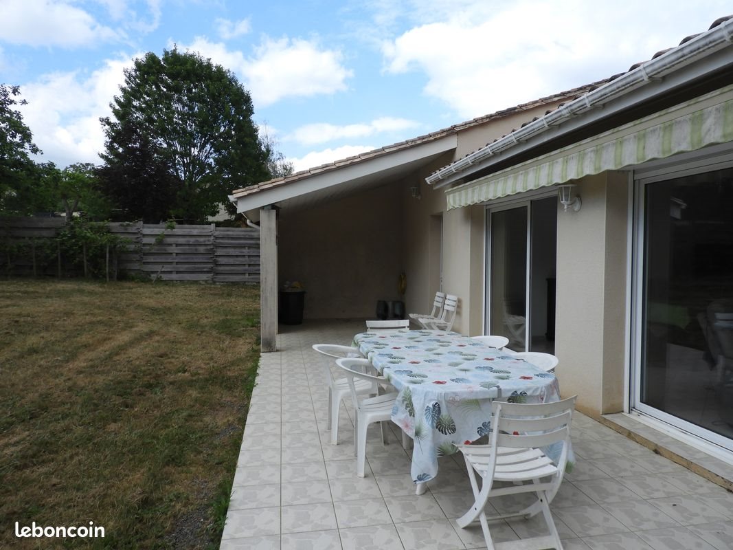 Maison à vendre, 116m², Nontron