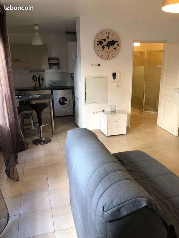 Appartement à louer, 33m², Saint-André-de-la-Roche