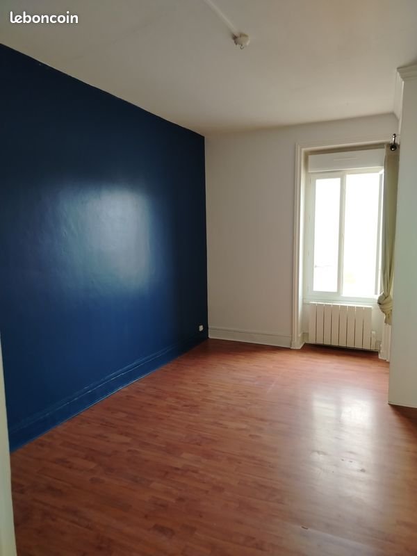 Appartement à louer, 28m², Roanne