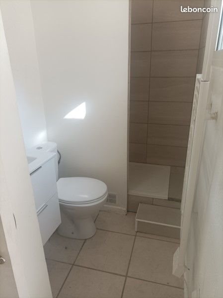Appartement à louer, 32m², Nîmes