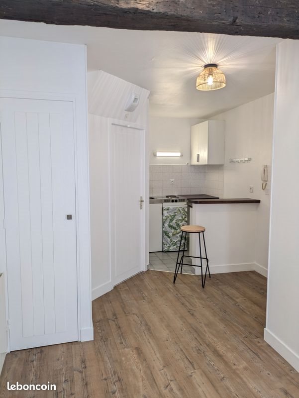 Appartement à louer, 20m², Poitiers