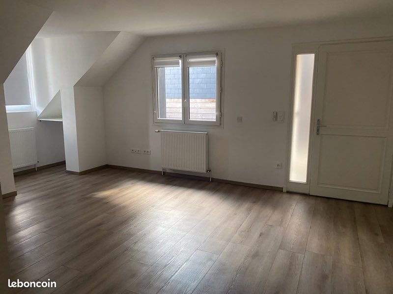 Appartement à louer, 82m², Compiègne