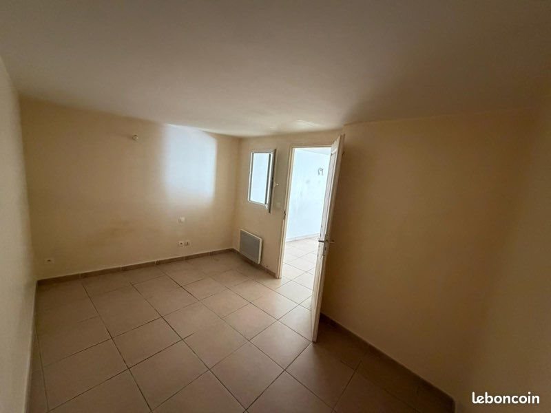 Appartement à louer, 40m², Poulx