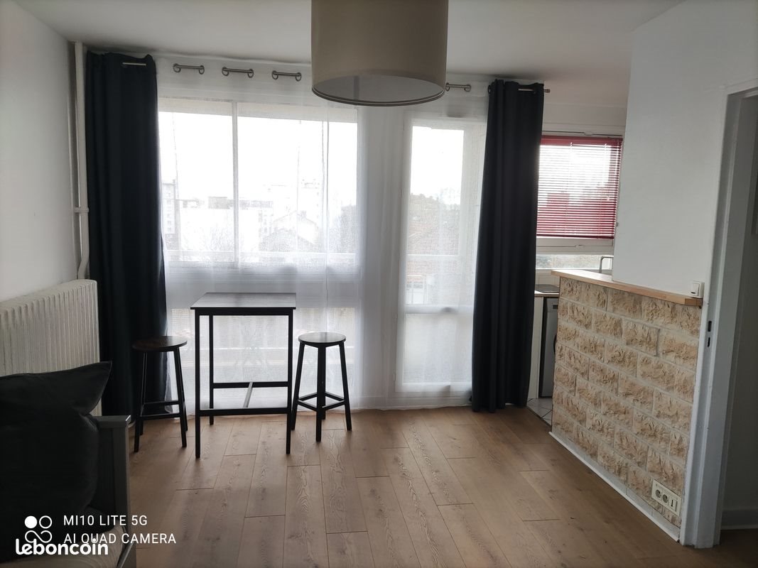Appartement à louer, 24m², Maisons-Alfort