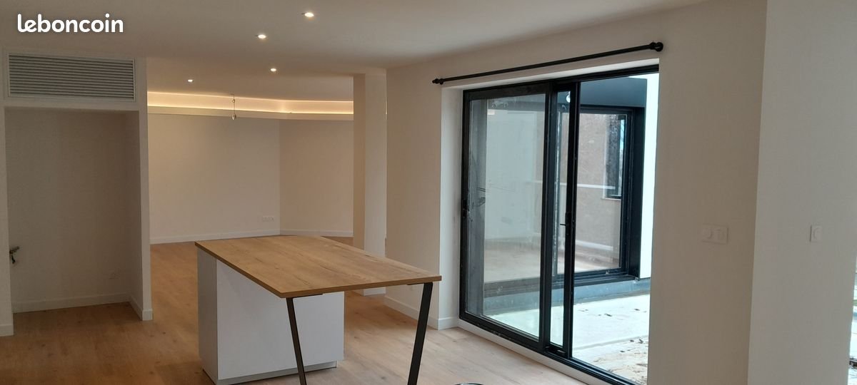 Appartement à louer, 130m², Montélimar