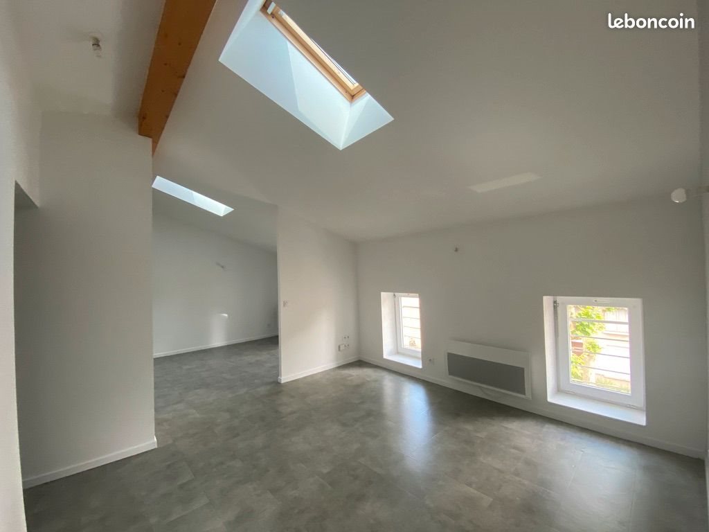 Appartement à louer, 61m², Saint-Marcel-lès-Valence