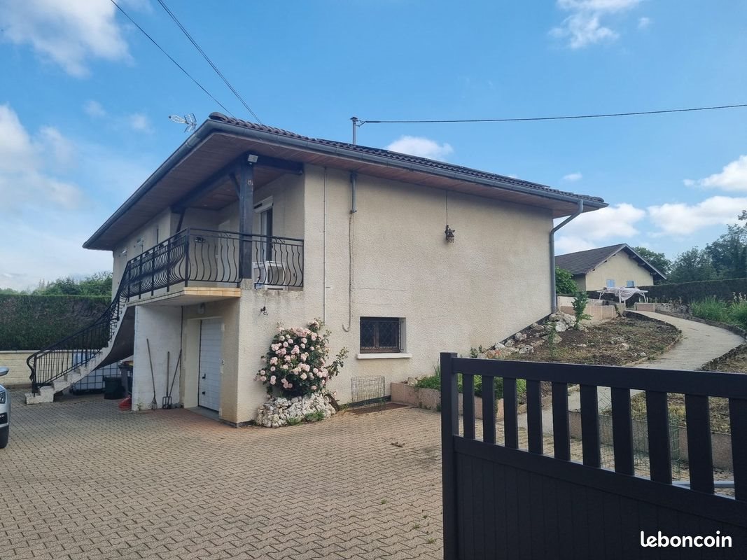 Maison à vendre, 140m², Arbent