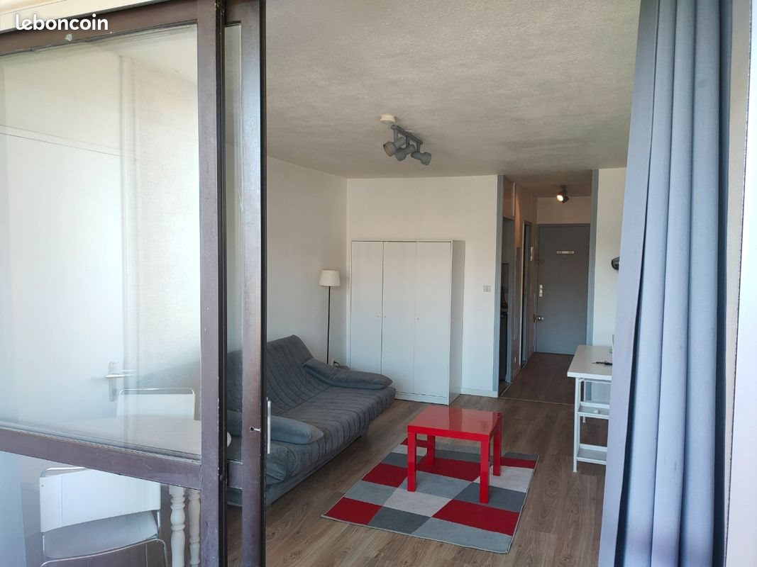 Appartement à louer, 30m², Nîmes