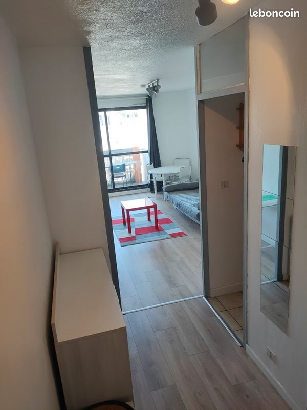 Appartement à louer, 30m², Nîmes