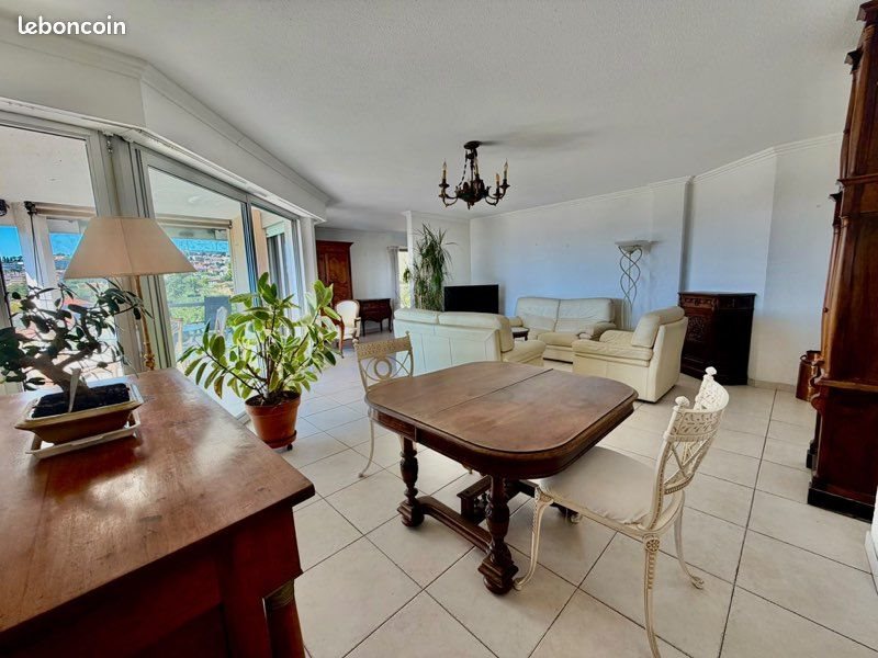 Appartement à vendre, 105m², Grasse