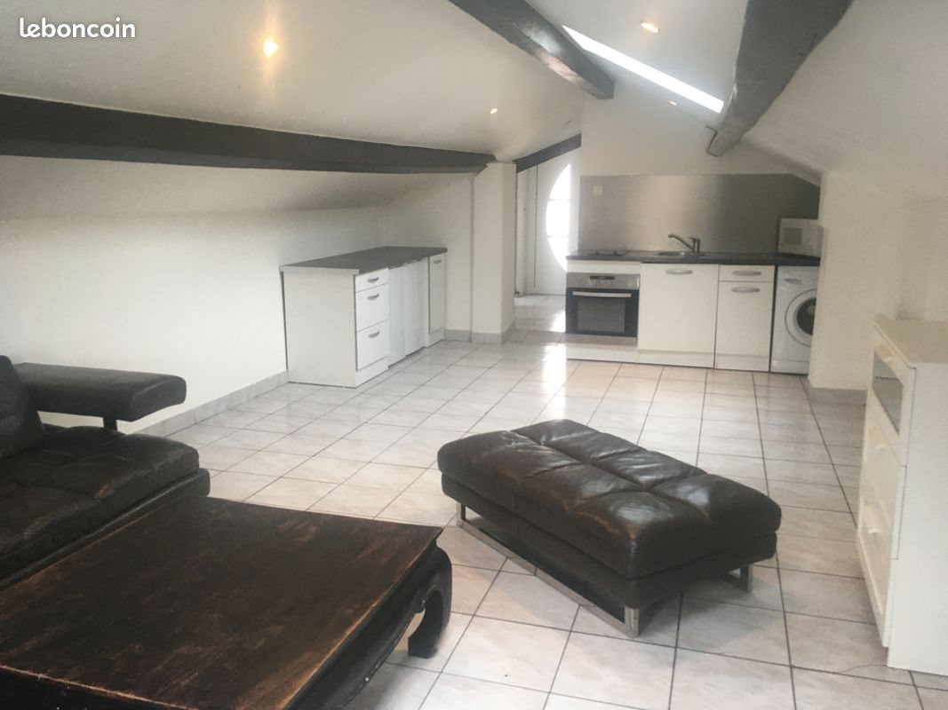 Appartement à louer, 30m², Vénissieux