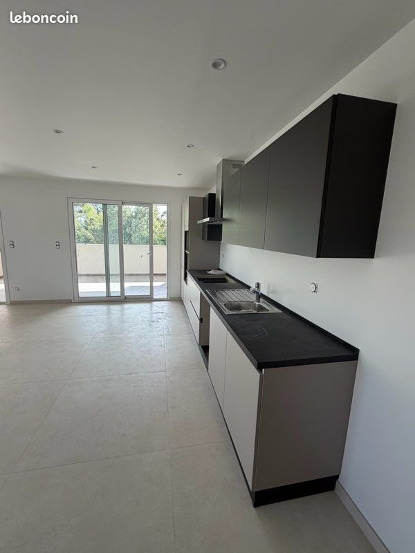 Appartement à louer, 70m², Salon-de-Provence