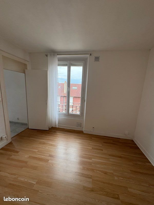 Appartement à louer, 27m², Chantilly