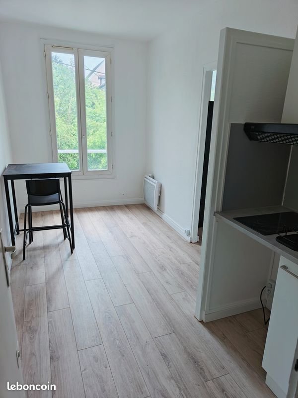 Appartement à louer, 18m², Corbeil-Essonnes