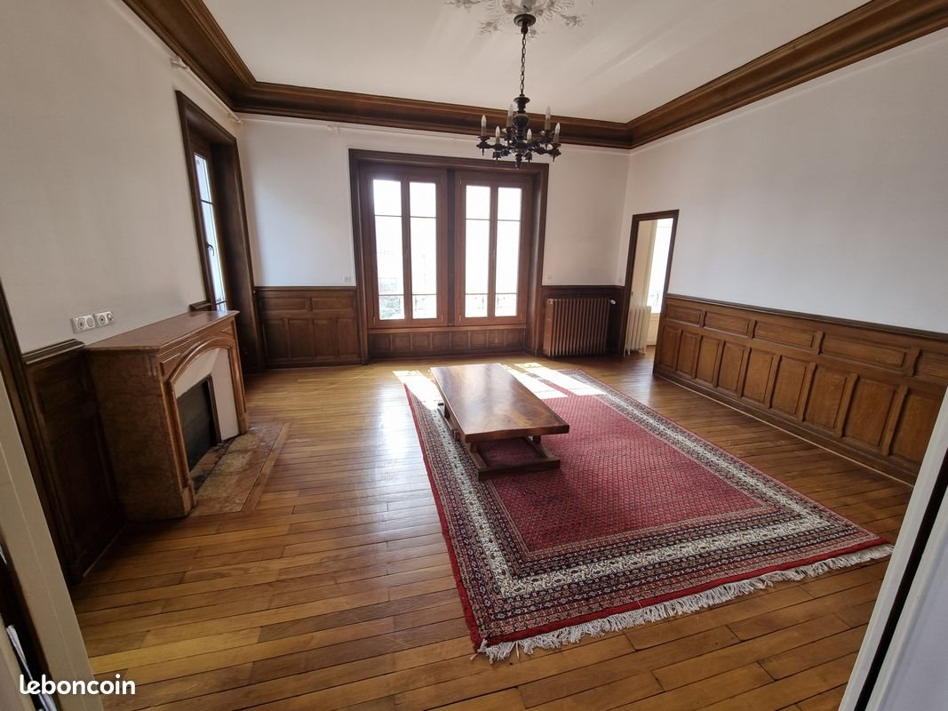 Appartement à louer, 130m², Limoges