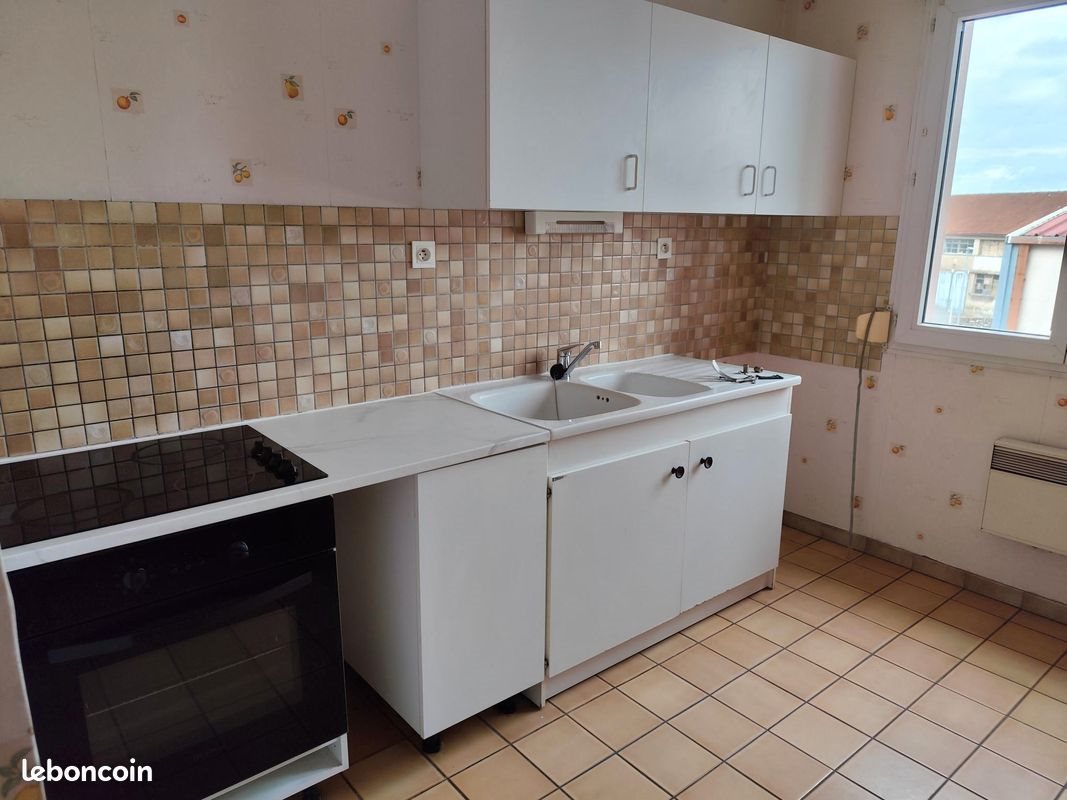 Appartement à louer, 65m², Parthenay