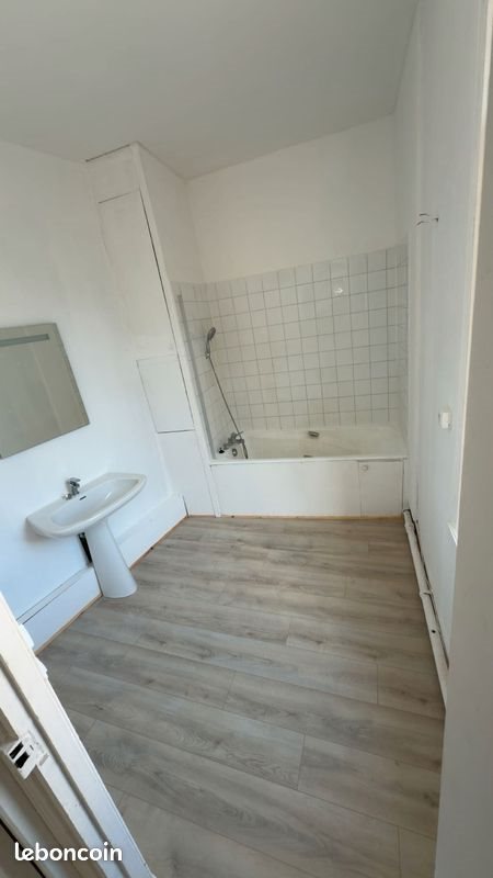 Appartement à louer, 55m², Péronne